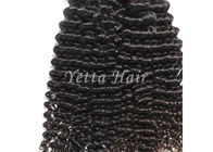 Cheveux bouclés profonds brésiliens non-traités adaptés aux besoins du client de Vierge aucune lentes et aucun poux